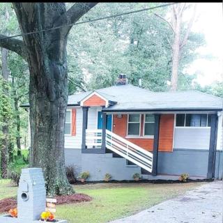 Spacious Atlanta 2Bedroom/ 2Full Baths Renovated - 0