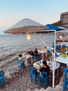 Giritli Rum Meyhanesi & Butik Otel - Karaburun - 0