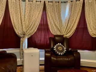 Stylish, Cozy 2BR Private Apt, 2nd Floor, Scenic View, Well-Appointed, Near Providence, MA, RI Line, I-95 Access - Pawtucket - 5