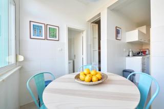 Quiet and Central 2BR APT, By TimeCooler - Lisbona - 7
