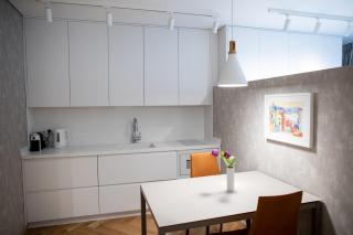 Seven Luxury Suites - 2