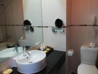 Park View Hotel - 1
