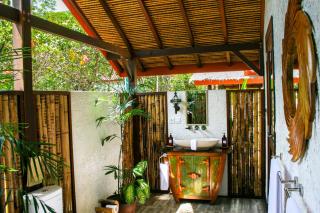 Burudika Bungalows - Selong Belanak - 6