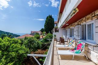 Beautiful Sea View Apartments - 2