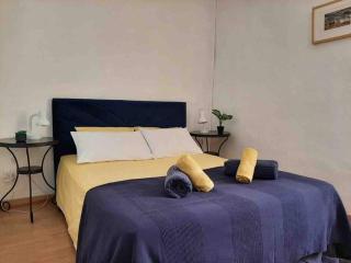 Historic French townhouse - Saint-Thibéry - 5