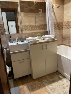 Bavaria Apartament - Mangalia - 1