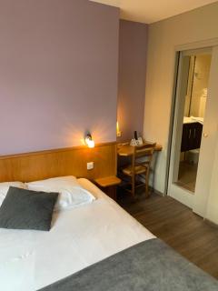 Auberge De La Foret - Logis - Vendenheim - 2