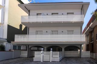 Casa Plauto Attico senza cucina without kichen - Bellaria-Igea Marina - 3