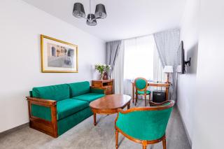 Hotel Pod Złotą Różą - 4