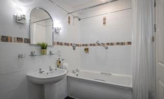 Gleneagle River Apartments - 9