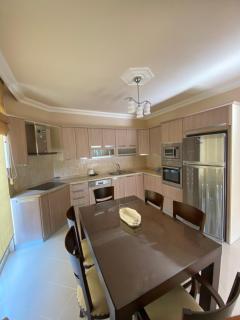 Villa Acar - 4 Bedroom Villa in Dalyan Center, Private Pool&Garden - Muğla - 9