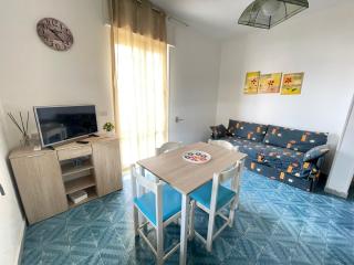 Sunset House - Gallipoli - 0