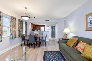 Hosteeva Newly Renovated Ocean Front Spacious Condo in Atlantica Resort - Myrtle Beach - 5