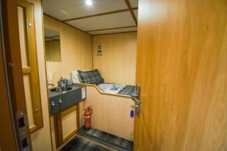 Nova Spero Boat & Breakfast - Caledonian Canal - 3