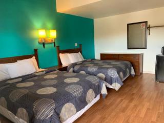 Fort Collins Inn - 6