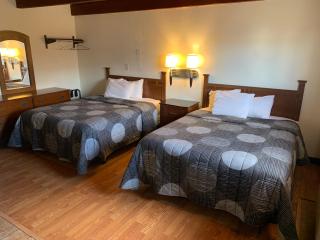 Fort Collins Inn - 4