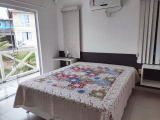 Casa em condomínio com piscina na Praia Rasa - 4