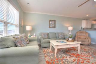 Ocean Walk 1301 - Oak Island - 8
