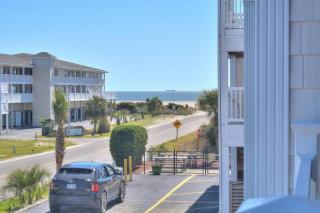 Ocean Walk 3102 - Beach Pals - Oak Island - 4