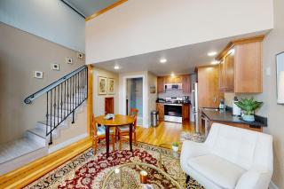 The Loft Downtown - Joseph - 6