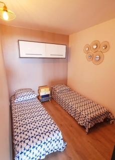 Cosy T2 refait à neuf climatisé, vue mer avec terrasse et jardin, Wifi piscine tennis et parking - Sète - 4