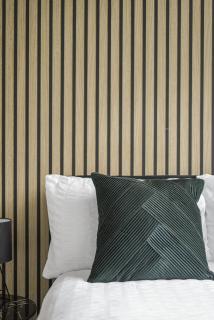 Mulberry House - Detached 6 Bedroom House with Hot Tub & Private Parking - 6