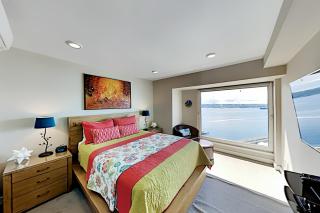 Newmark Tower II - Seattle - 7