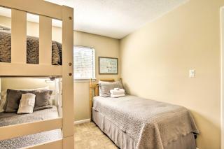 Walk to Folly Field Beach: Hilton Head Condo - 1
