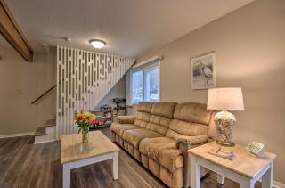Dock and Lake Ozark Access Pet-Friendly Retreat - Lake Ozark - 6