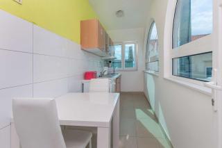 Apartments Road star - 5