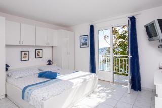Bella Perna Beachfront Apartments - Kučište - 7