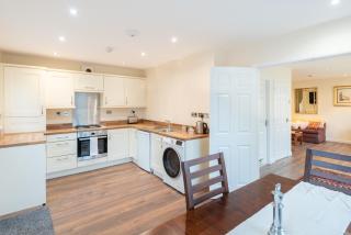 Pink Spa Nest - Blairgowrie - 9