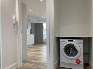 ENTR - Modern Apartments in Windsor - Windsor - 2