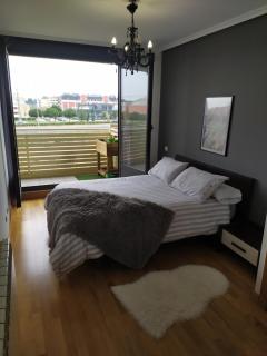 Apartamento Medrano terraza y vistas a 5 minutos del centro en coche ideal para mascotas - Logroño - 8