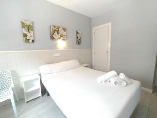 Hostal Albero by gaiarooms - Salamanca - 0
