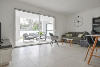 T4 NEUF - JARDIN-TERRASSE ET PISCINE – ACCÈS DIRECT PLAGES ET CENTRE VILLAGE – App C 12 - Saint-Cyr-sur-Mer - 6