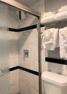 R Nite Star Inn and Suites -Home of the Cowboys & Rangers - Arlington - 7