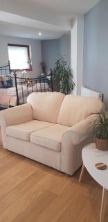Lauriston Stay - Birch - 6