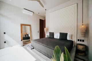 Kings Mansion for 26 guests! - 2