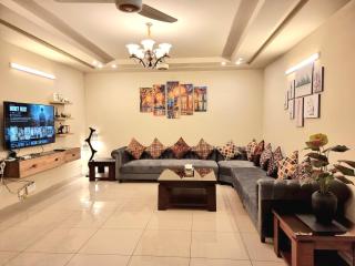 The Millenial Apartments & Suites Bahria Town - Rawalpindi - 3
