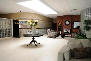Visitor's Inn - Hamilton - 9