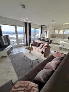 Luxury Panorama View Apartments Nada with Free Private Parking - Podstrana - 8