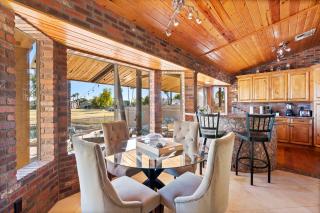 Spa, Covered Patio Upscale Phoenix Oasis! - Peoria - 5