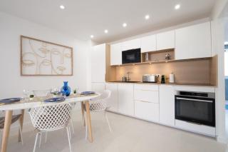 Stylish 2-Br Apartment Steps from the Croisette - Cannes - 4