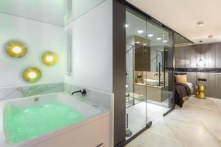 Super-Apartamenty VIP Jacuzzi II - Poznan - 1