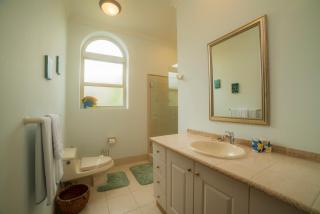 3 bedroom Bella Vista 2D close to pool by Stay in CR - Herradura - 1