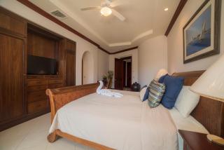 3 bedroom Bella Vista 2D close to pool by Stay in CR - Herradura - 2