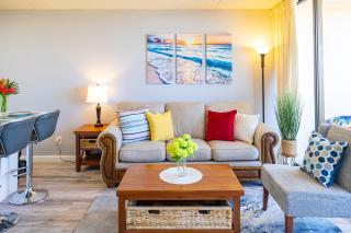 Ocean & Diamond Head Views - Near Beach - Parking! - Honolulu - 4