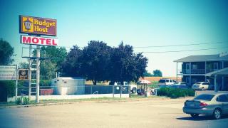 Budget Host Exit 254 Inn - Loveland - 0