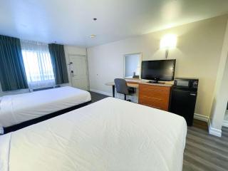 Motel 6 Barstow, CA I15 and Lenwood Road - Barstow - 1